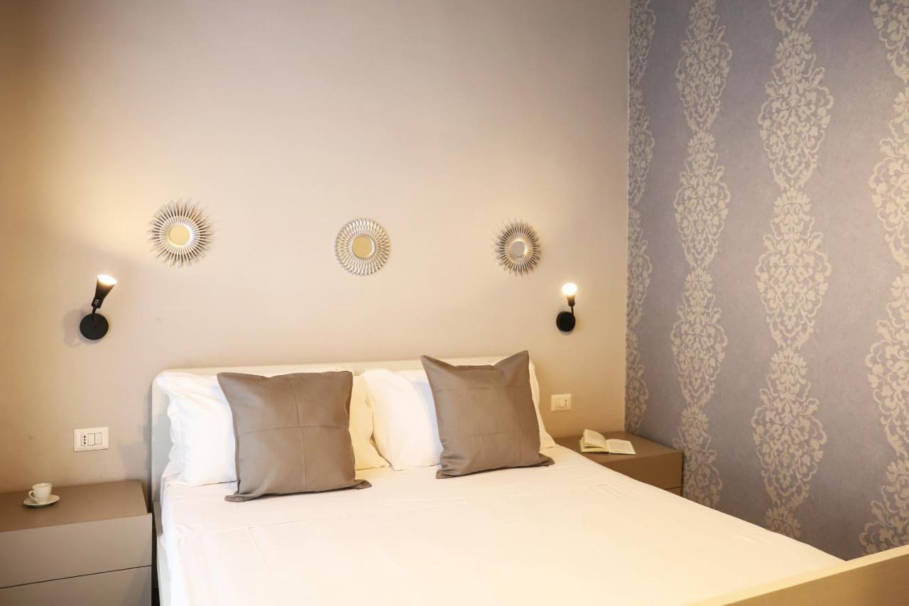Donna Consiglia Design By Wonderful Italy Naples